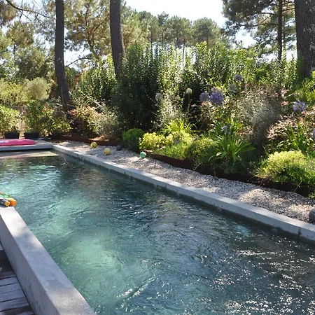 Emak Bakia * Le Piquey