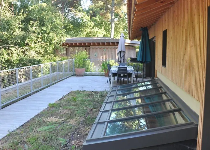 Emak Bakia * Le Piquey