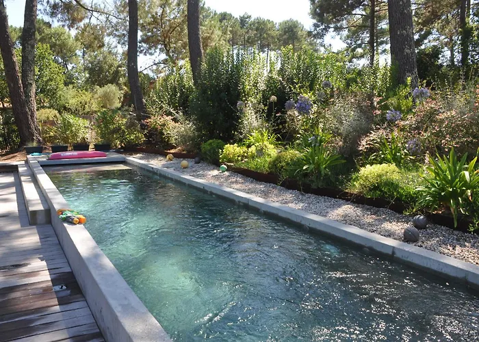 Emak Bakia * Le Piquey